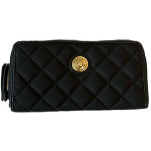 Tommy Hilfiger black wallet